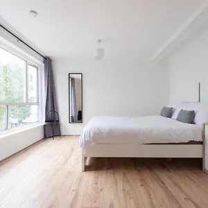 Modern Luxury By Mile End Apartamento